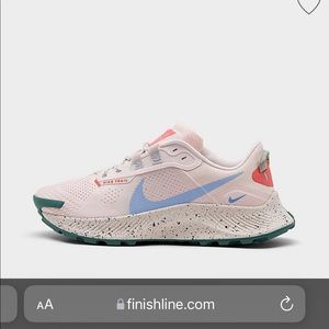 WOMEN'S NIKE PEGASUS TRAIL 3 RUNNING SHOES